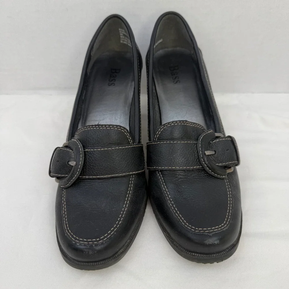 Vintage Y2K Bass Shana Black Leather Heeled Loafers Buckle Block Heel Pumps 7M